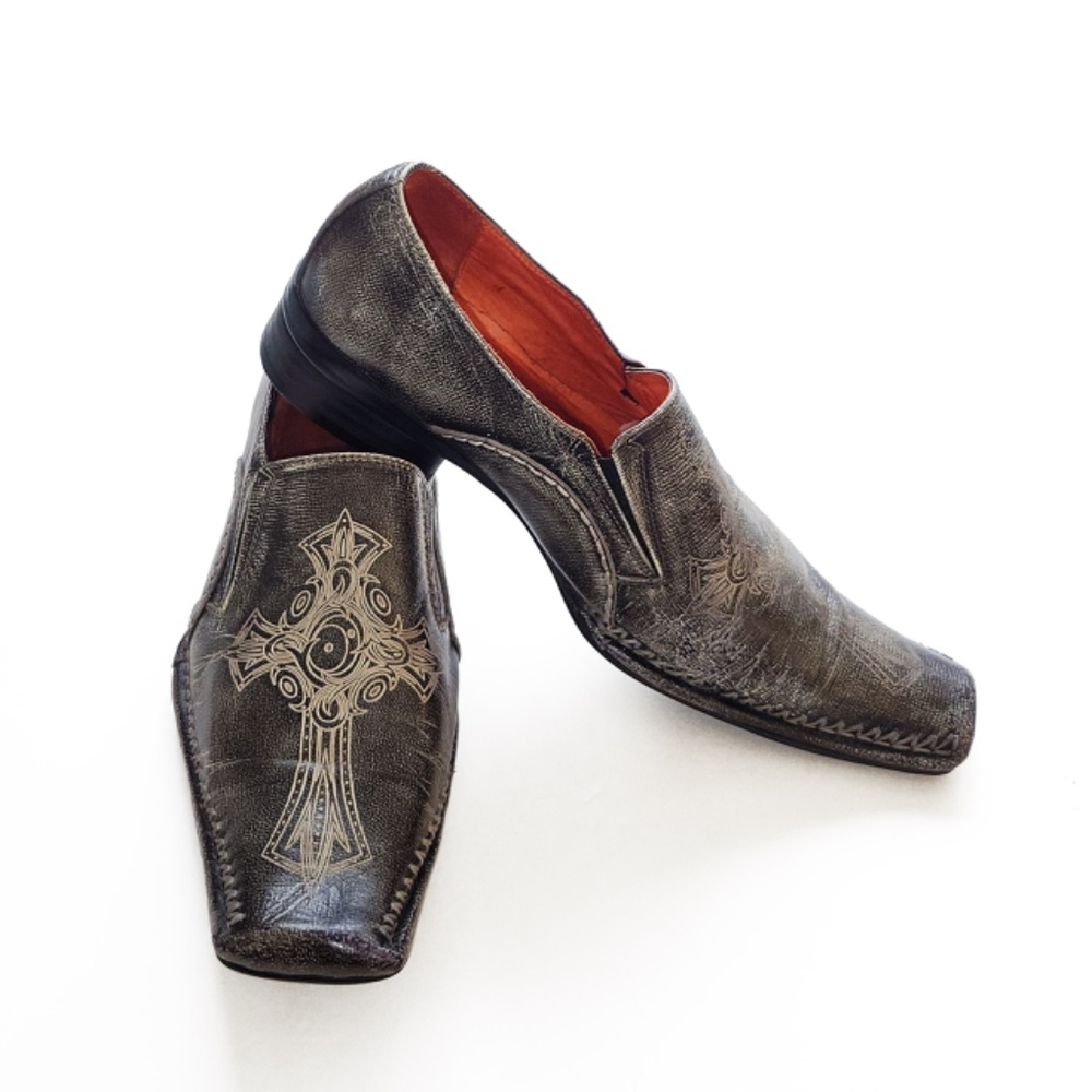 ROBERT WAYNE LEATHER SHOES EXCELLENT CONDITION IN DIM GRAY